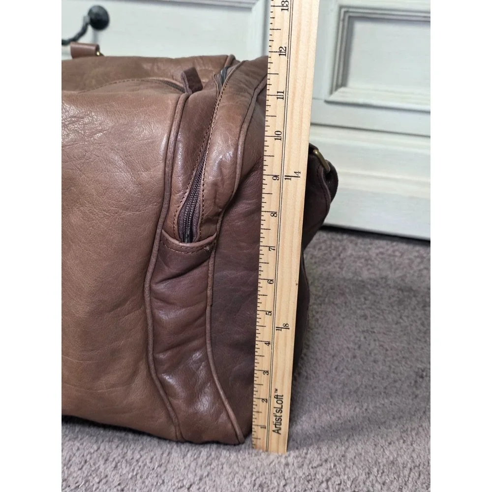 Lord And‎ Field Large Duffel Bag Brown Leather Fuzzy Lining Adjustable Travel